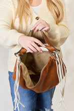 Load image into Gallery viewer, Fringe Detail Contrast Handbag
